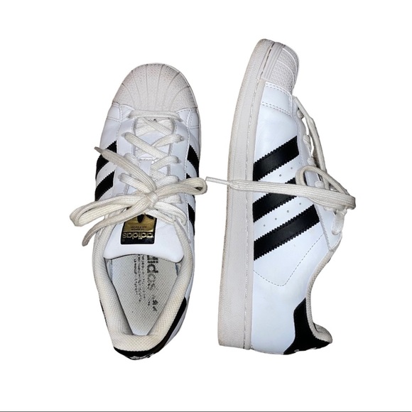Adidas Superstar White & Black Shoes - Picture 2 of 5